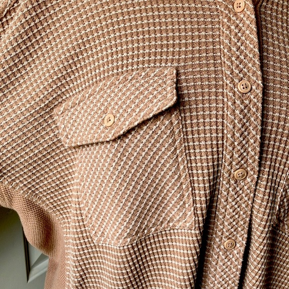 Aerie Women’s Textured Waffle Shirt Long Sleeve Brown & Cream Size Oversized XXS - Picture 7 of 16